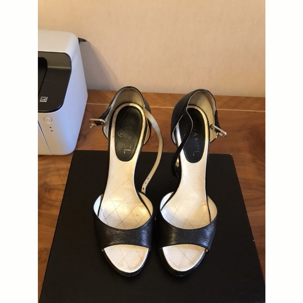 CHANEL black Pearl Heels shoes EU40